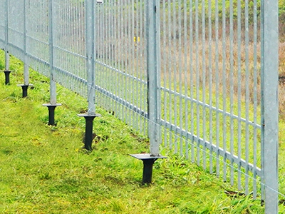 Монтаж на сваях